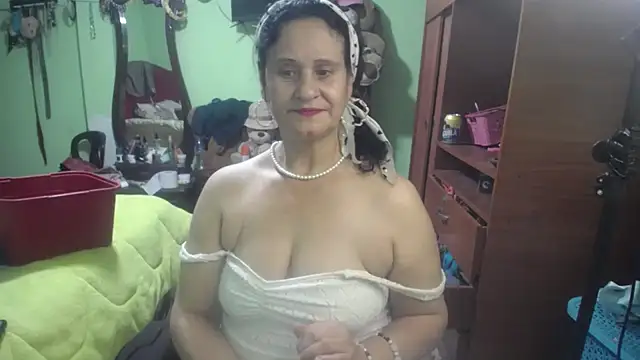 jazmin mature  online show from November 29, 1:59 pm