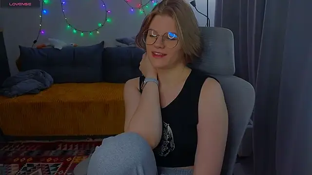  JessieVibes online show from October 28, 12:44 pm