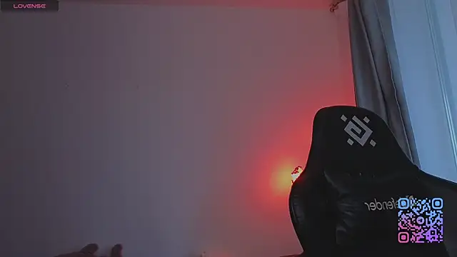  JessieVibes online show from May 28, 4:05 pm