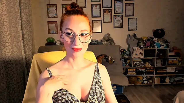 Snapshot of red_rocco chatting on October 18, 4:32 pm red rocco online show from October 18, 4:32 pm