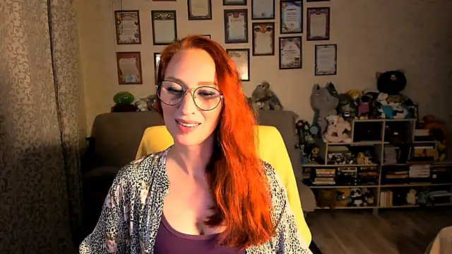 Snapshot of red_rocco chatting on October 17, 4:21 pm red rocco online show from October 17, 4:21 pm