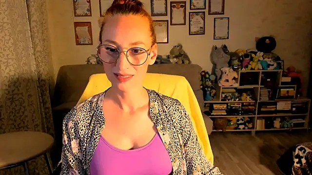 Snapshot of red_rocco chatting on September 18, 3:54 pm red rocco online show from September 18, 3:54 pm
