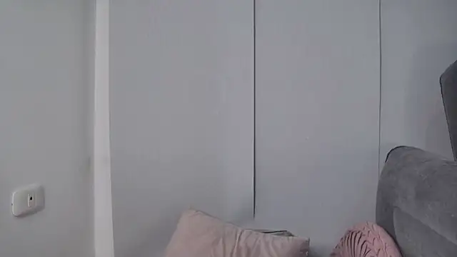 AmandaBrooks 18 online show from March 29, 8:46 am