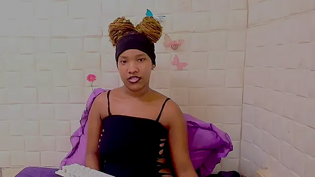 EroticSexyPrada online show from February 26, 6:51 pm