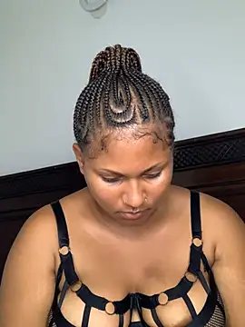 madell online show from March 22, 8:31 am