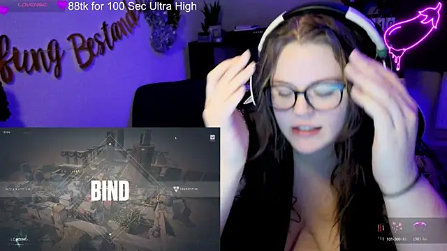 EveBaker04 online show from October 25, 6:26 pm