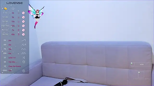 sophie mooreee online show from December 1, 1:25 pm