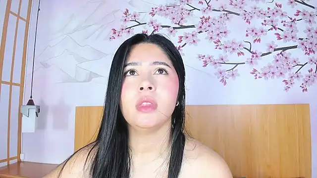 Yasmin Scott online show from January 15, 12:00 pm