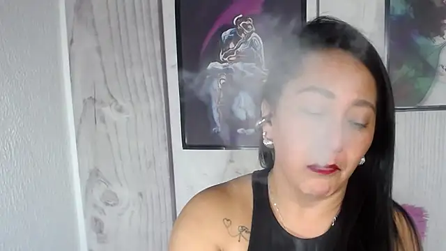 JULIANAWET69 online show from December 1, 1:42 am