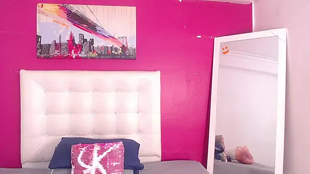 tinyy whore18 online show from October 15, 3:14 pm