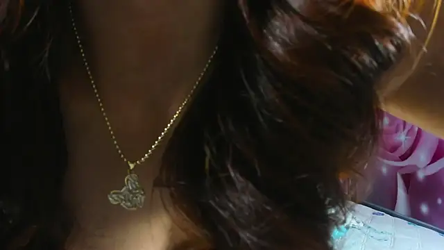 emili clark online show from October 7, 4:50 am