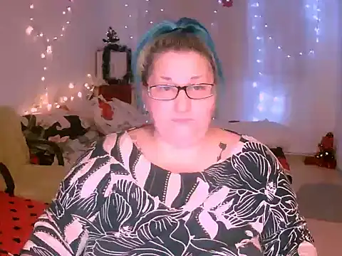 mayamayx online show from December 20, 8:02 pm