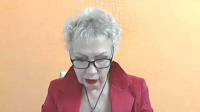 Snapshot of NessyJenixs chatting on October 24, 1:18 pm NessyJenixs online show from October 24, 1:18 pm