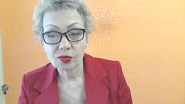 NessyJenixs online show from January 9, 8:41 am