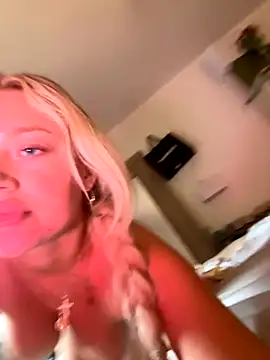 blissdimicco online show from October 3, 1:38 pm