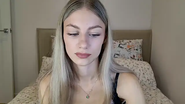 GabriellaOlsen online show from October 6, 10:32 am