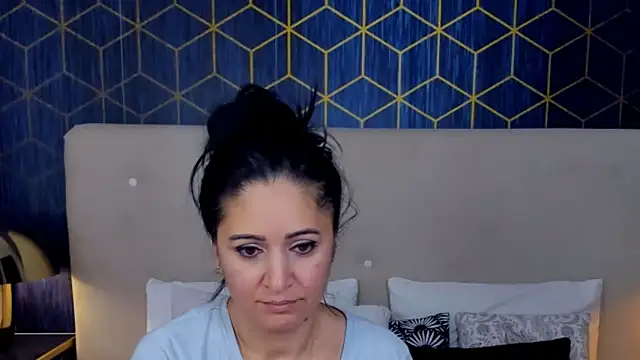 ValeryBlakes online show from November 15, 7:15 pm