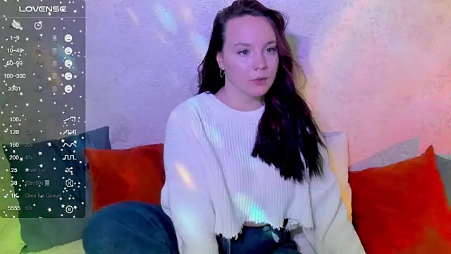 maya suun online show from January 18, 2:30 am