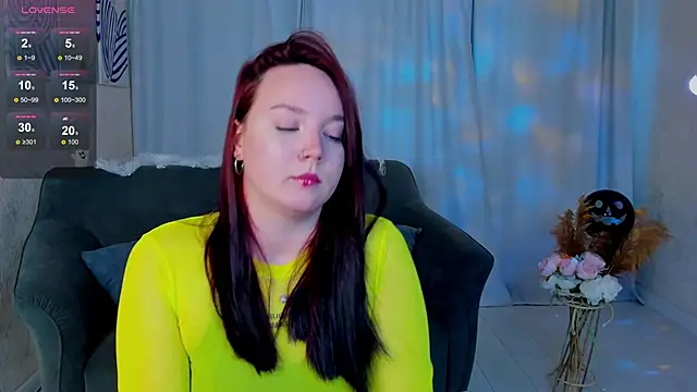 maya suun online show from November 1, 2:27 am