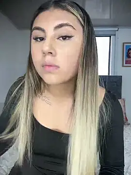 MeganCrow online show from December 18, 9:41 pm