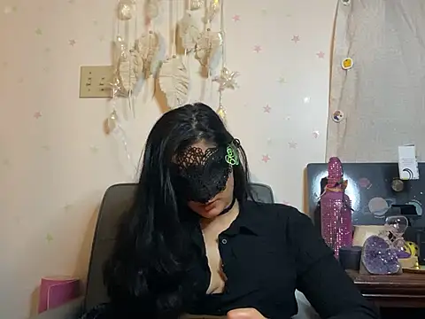 desiiiinigal online show from June 12, 3:03 am