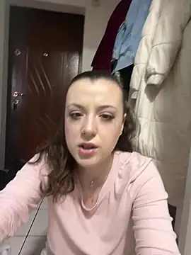 bunnythetailor online show from April 4, 6:34 am