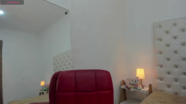 esmeralda06 online show from September 22, 3:32 pm