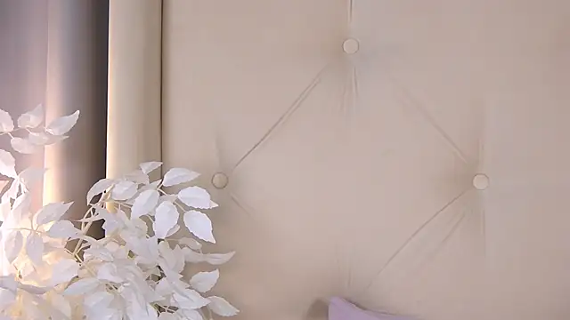 ur wet dreams online show from October 12, 1:46 pm