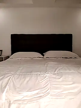 Vanerubio online show from November 27, 3:20 am