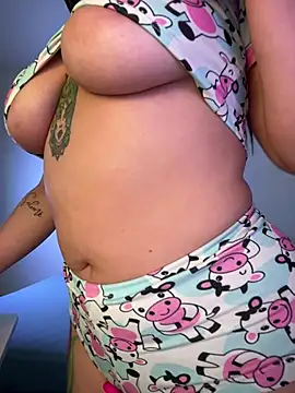 alexa cf online show from March 12, 10:40 am