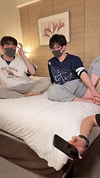 tyrant0596 online show from May 28, 10:57 am