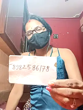 runi31 online show from October 28, 5:30 pm