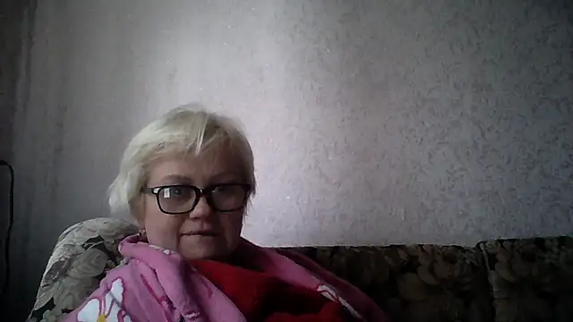 Mayya4321 online show from April 1, 1:41 pm