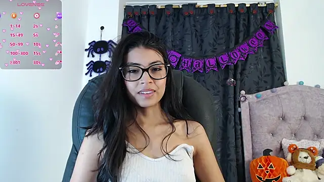 ellajonz online show from October 17, 2:48 am