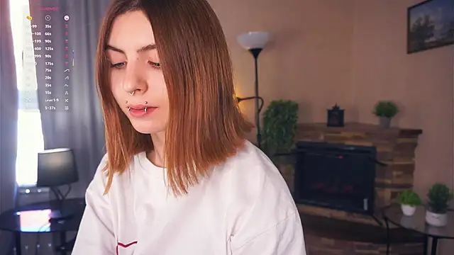 ErlinaBuoy online show from October 3, 7:02 am