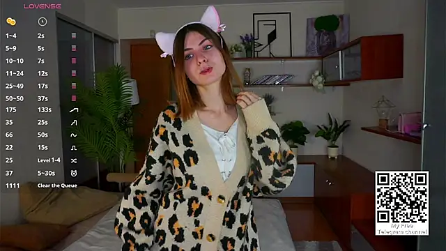 ErlinaBuoy online show from November 19, 5:29 am