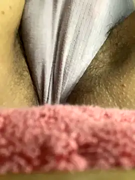 UnshavenPussyLoversonly online show from December 2, 8:11 pm