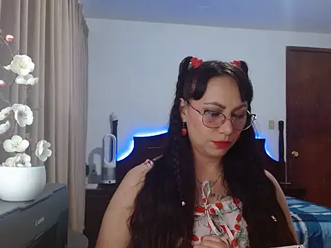 AloLovely  online show from March 26, 12:57 am