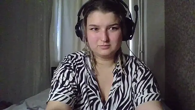 Jenny Smit online show from October 19, 7:54 am