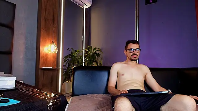  FireandDesire online show from February 3, 6:40 am