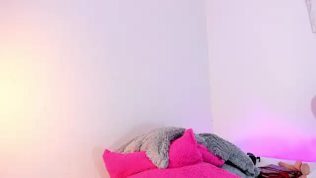 Roxy Stonee online show from February 12, 7:59 pm