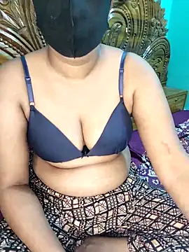 Snapshot of monekhan123 chatting on September 26, 5:32 pm monekhan123 online show from September 26, 5:32 pm