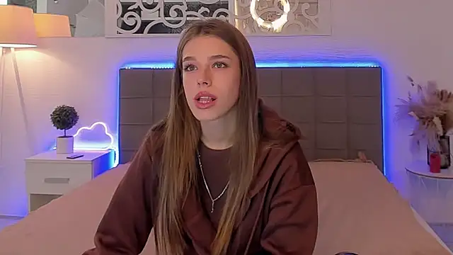 melissacrayzy online show from April 4, 6:34 am