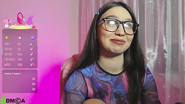 Snapshot of Arianahot777 chatting on September 17, 8:18 pm Arianahot777 online show from September 17, 8:18 pm