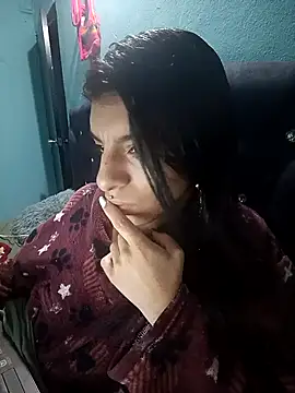 Ariell Kieran online show from November 4, 5:45 am