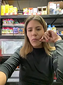 Andrea18 blonde online show from March 5, 5:09 pm