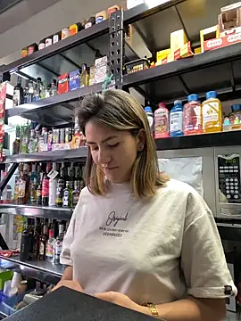 Andrea18 blonde online show from February 20, 5:25 pm