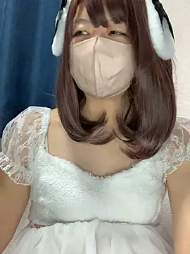 Snapshot of PINO_pino_01 chatting on October 19, 4:42 pm PINO pino 01 online show from October 19, 4:42 pm