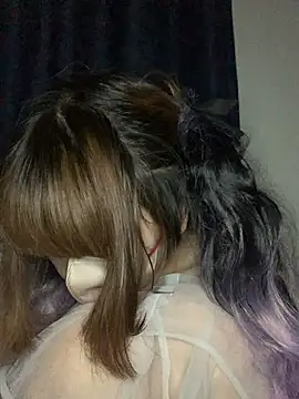 Snapshot of PINO_pino_01 chatting on September 27, 9:33 pm PINO pino 01 online show from September 27, 9:33 pm