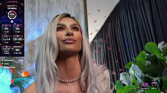 KarlaBart online show from October 29, 8:33 pm